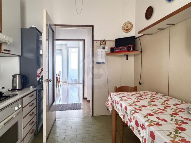 Ampio trilocale all’ottavo piano con tripla esposizione - Foto 14