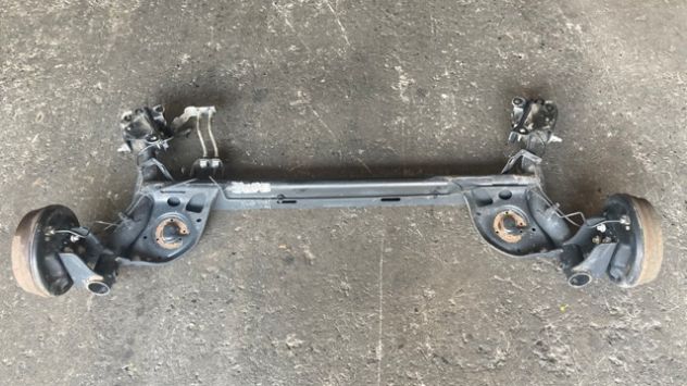 Ponte posteriore Renault Clio 1.2 del 2008