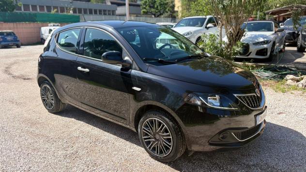 Lancia Ypsilon 1.0 70cv Firefly Hybrid S&S Gold PRONTA CONSEGNA 12MESI DI GARANZIA - Foto 2