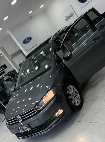 Volkswagen Touran 2.0 TDI 150 CV SCR DSG Executive BlueMotion Tech. - Foto 2