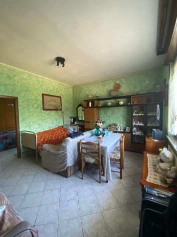 Golasecca - villa singola con ampio giardino - Foto 10