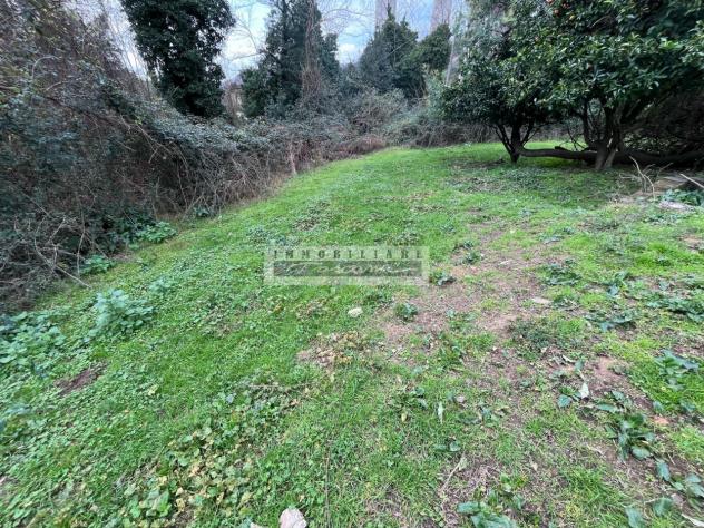 CASA INDIPENDENTE di 14 vani e di 533 mq (MASSAROSA - Borrone) rif. A799 - Foto 10