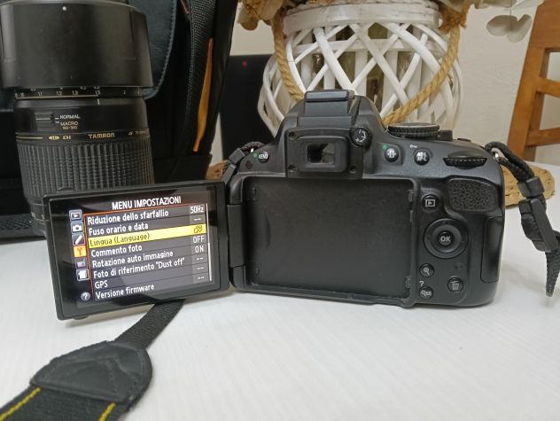 Nikon D5100 con tre obiettivi e borsa. Come nuova nuova! - Foto 4