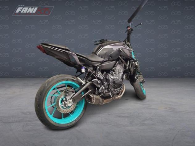 YAMAHA MT-07 2024 - Foto 2