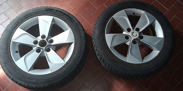Due ruote complete di pneumatici 4 stagioni per Skoda Yeti - Foto 2