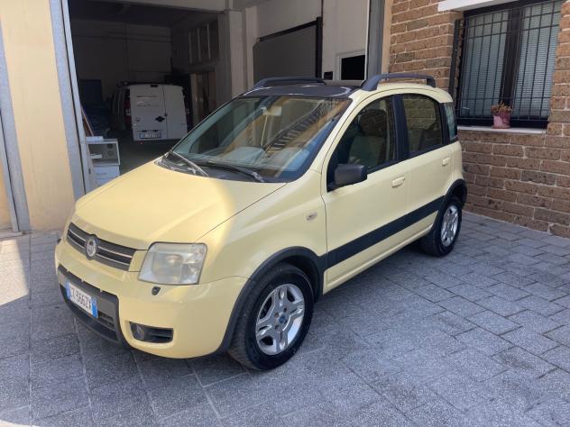 Fiat Panda 1.3 MJT 16V 4x4 Climbing - Foto 3