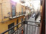 4 vani Via Atenea centro, 3 baconi sulla via, 4 aperture a sud, due discesa &hellip;