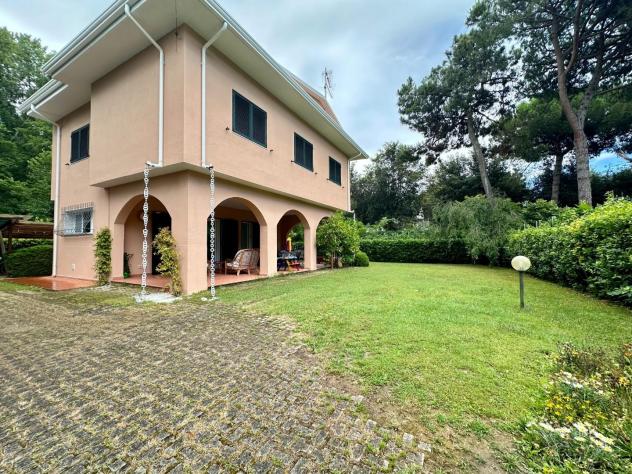 Villa in vendita a Ronchi - Massa 170 mq Rif: 1275340