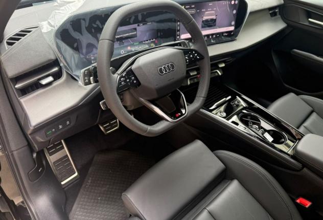 Audi Q3 SUV 1.5 TFSI Mhev S line 150cv S Tronic *TETTO, 20", TECH PRO, PROMO AZZURRA* - Foto 7