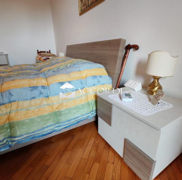 APPARTAMENTO INDIPENDENTE di 8 vani e di 352 mq (CAERANO DI SAN MARCO) rif. BL134 - Foto 16