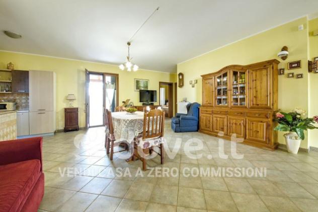 Villa di 100 m² con 3 locali in vendita a Francavilla Fontana