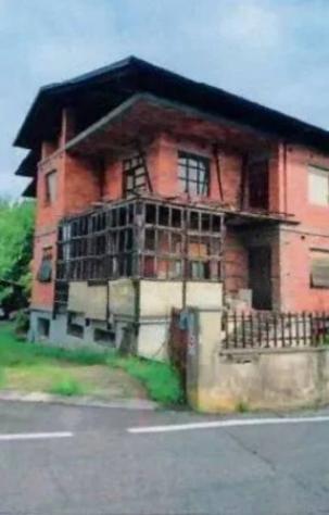 Immobile in asta di 400 m² con più di 5 locali in vendita a Serravalle Sesia - Foto 6