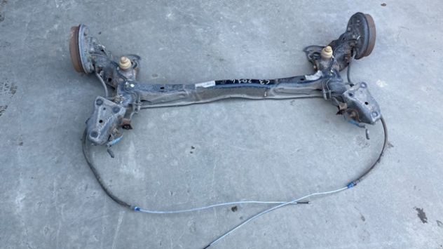 Ponte posteriore Citroen C3 1.4HDI del 2014 - Foto 4