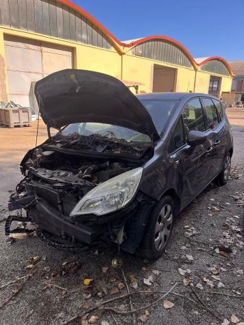 VARI PEZZI DI RICAMBIO OPEL MERIVA - Foto 3