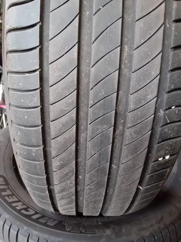 4 pneumatici 235/55r18 100V Michelin Primacy4 al 60% tolte perchè messo le 4 sta