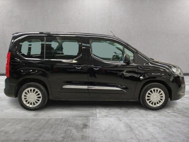 Toyota Proace City Verso 1.2P 110cv S&S L1 D Executive - Foto 3