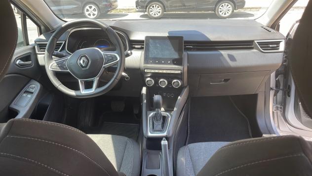 Renault Clio 1.6 E-Tech Full Hybrid 140 CV Automatica - Foto 9