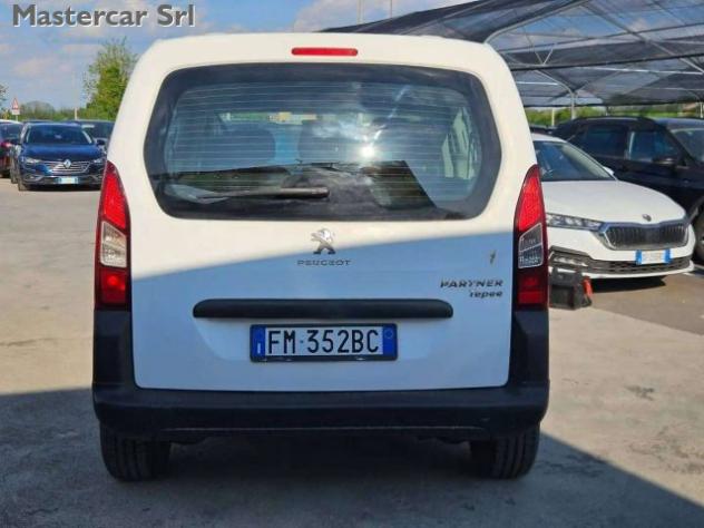 PEUGEOT Partner Tepee 1.6 BLUEHDI 75CV 5 posti N1 E6 - FM352BC rif. 24076385 - Foto 6