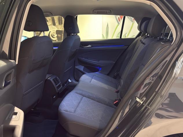 Volkswagen Golf 1.0 TSI EVO DSG Adaptive Cruise Fari LED Sensori - Foto 8