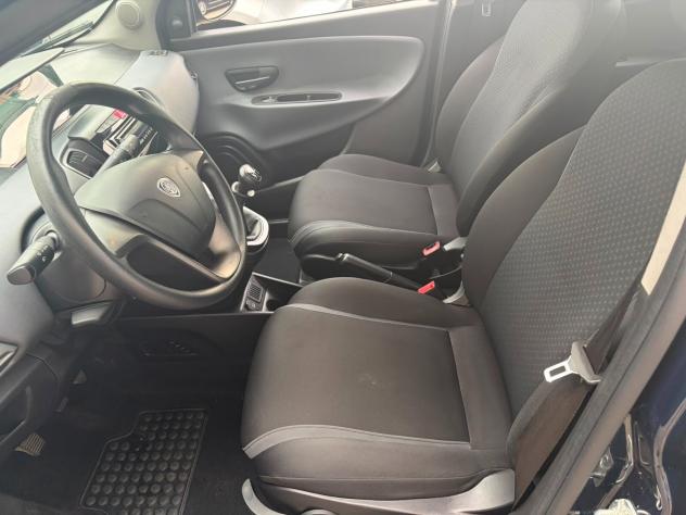 Lancia Ypsilon 1.2 69 CV 5 porte Platinum*EURO6*NEOPATENTATI - Foto 7