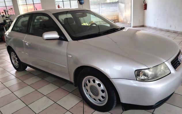 Audi A3 1.9 TDI/110 CV cat 3p. Attraction - Foto 4
