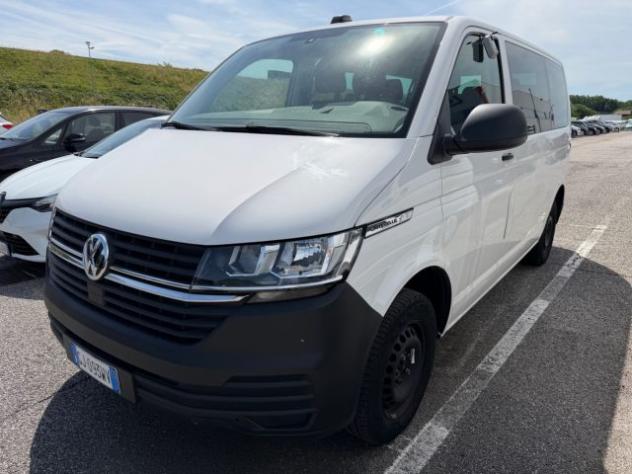 VOLKSWAGEN Caravelle 2.0 TDI 110CV PC Trendline rif. 23807940