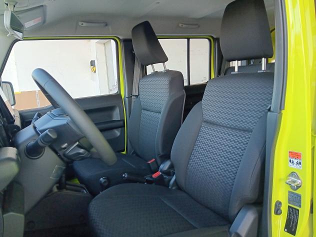 Suzuki Jimny GLX 5-dr 1.5L Gasoline 4WD 4-spd AT - Foto 7