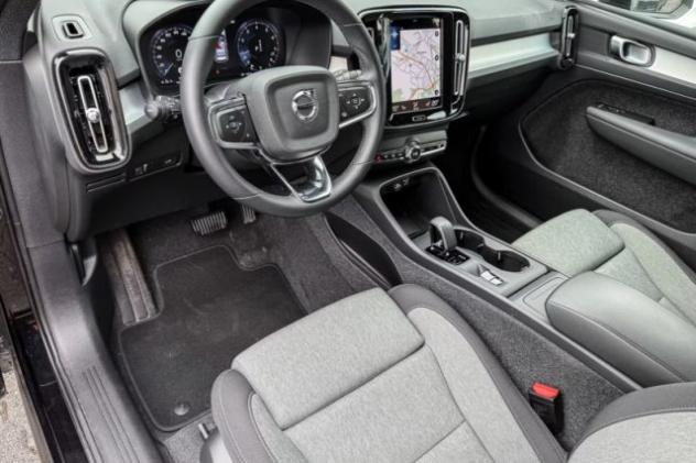 VOLVO XC40 T2 automatico Core rif. 24049468 - Foto 4