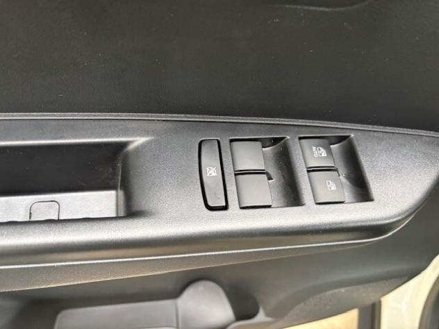 Mahindra KUV100 K8 - Foto 9