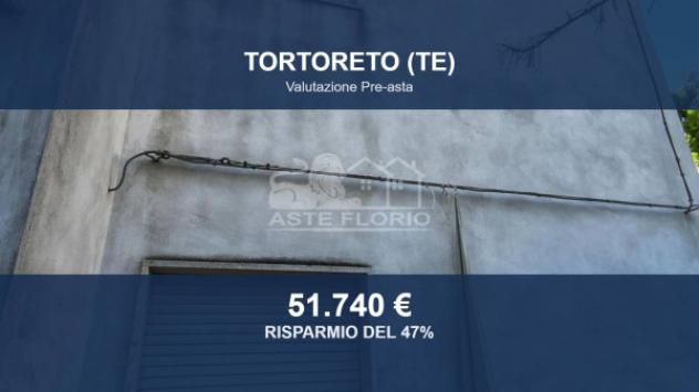 Immobile in asta di 136 m², box auto in vendita a Tortoreto