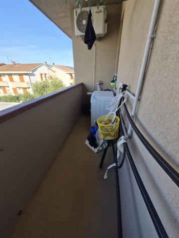 APPARTAMENTO di 4 vani e di 100 mq (MONTALE) rif. AA-SNS - Foto 7