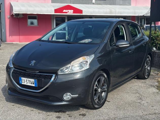 Peugeot 208 1.4 HDi 68 CV 5 porte OK NEO PATENTATI - Foto 7