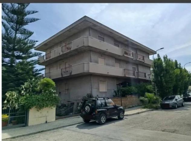 Immobile in asta di 225 m² con più di 5 locali in vendita a Montesilvano - Foto 14