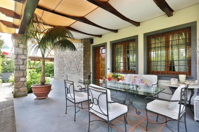 Villa in affitto a Forte dei Marmi 130 mq Rif: 1237953