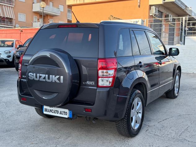Suzuki Grand Vitara 1.9 DDiS 5 porte Executive Crossover - Foto 8