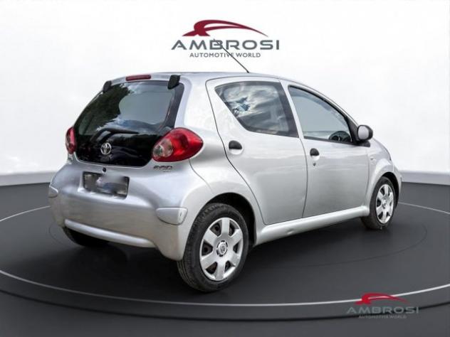 TOYOTA Aygo 1.0 5 porte Now - PER OPERATORI DEL SETTORE rif. 24174364 - Foto 3