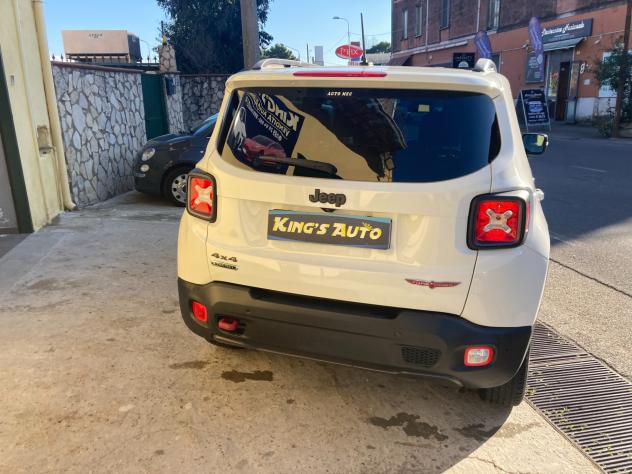 Jeep Renegade 2.0 Mjt 170CV 4WD Trailhawk - Foto 5