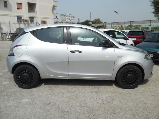 Lancia Ypsilon 1.2 69 CV 5 porte Elefantino - Foto 8