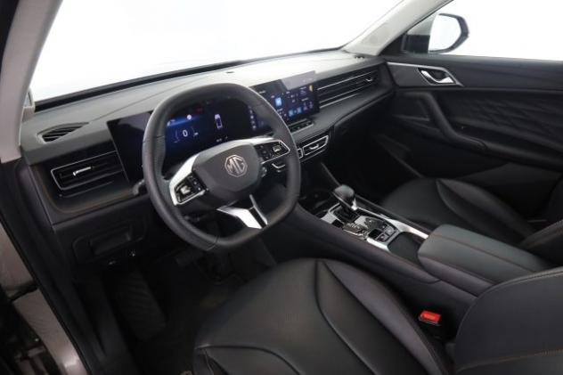 MG HS HS 1.5T-GDI AT Luxury rif. 23982512