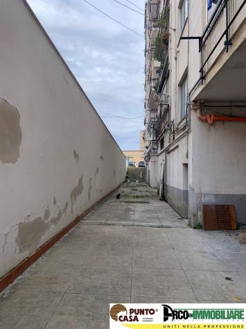 Vendita in blocco Tre Ampi Magazzini contigui di 584 mq zona Malaspina - Foto 8