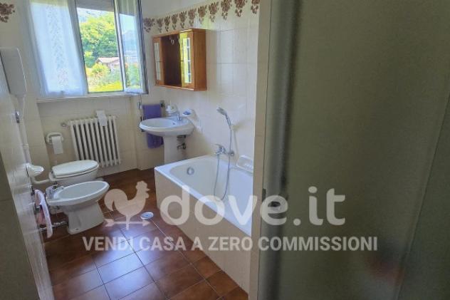 Appartamento di 150 m² con 4 locali e box auto in vendita a Laveno-Mombello - Foto 19