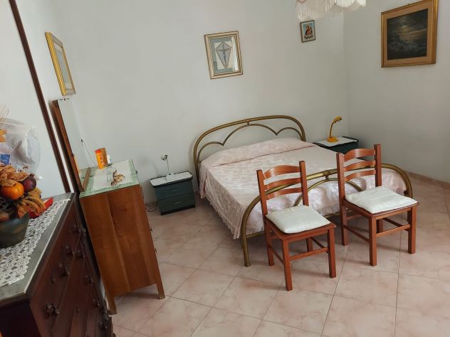 VENDESI VILLETTA ARREDATA CON TERRENO ANNESSO - Foto 2