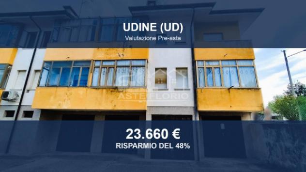 Immobile in asta di 53 m², box auto in vendita a Udine