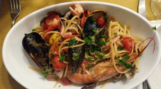 BAR RISTORANTE IN ZONA NAVIGLI VIA VIGEVANO MILANO - Foto 3