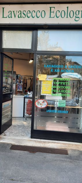LAVANDERIA ADATTA A SARTORIA X CINESI AVVIATA DA 40 ANNI ZONA LORENTEGGIO WASHI - Foto 6