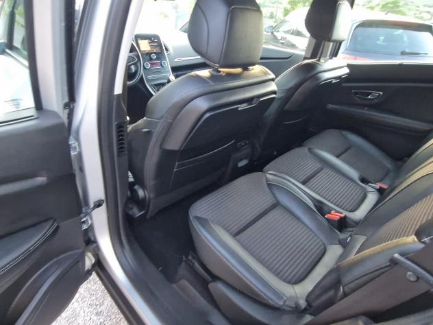 Renault Scenic Scic dCi 130 CV EDC Energy Bose - Foto 10