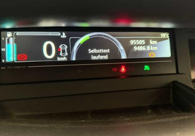 Renault Scenic Scic XMod 1.2 TCe 130CV SINISTRATA - Foto 3