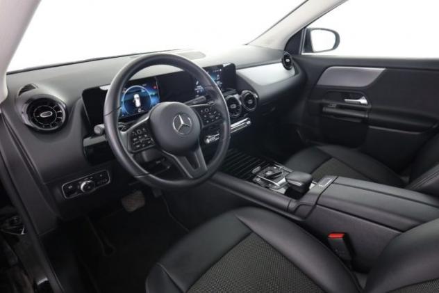 MERCEDES-BENZ CLA sse GLA GLA 180 d Automatic Business rif. 24013157