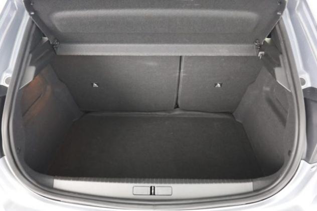 PEUGEOT 208 208 PureTech 100 Stop&Start 5 porte Allure rif. 24028693 - Foto 6