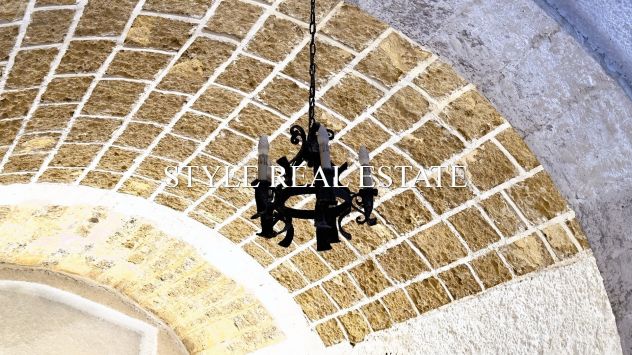 Ortigia Palazzo1600,giardino,terrazze,investimento turistico,residenza prestigio
